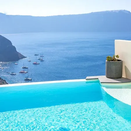 Elegant Santorini Villa Ioulia Private Pool Air Conditioning 3 Bedrooms Villa *